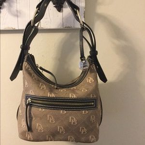 Dooney & Bourke purse